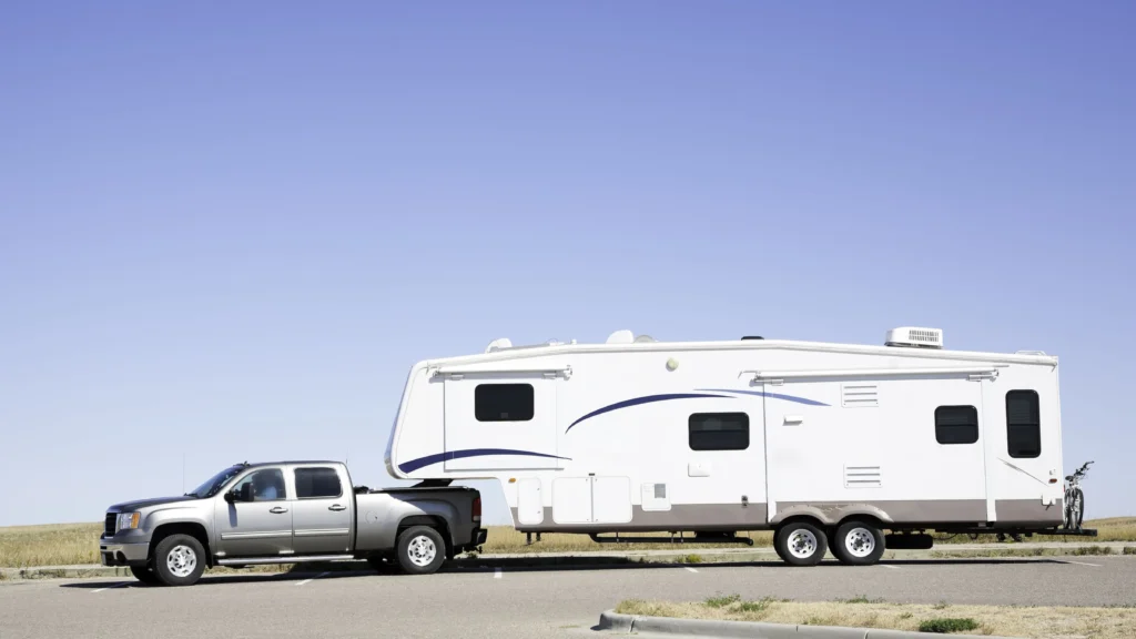 RV Towing Service 2